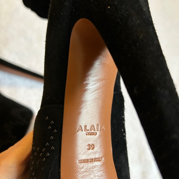 ALAIA Platform Suede Black Bootie. So high! - Picture 5 of 9
